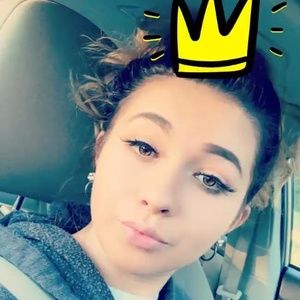 Meet your Posher, Bree